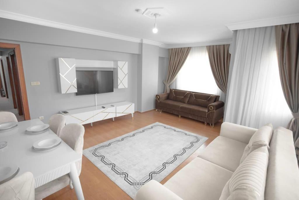Appartamento شقه كبيره عائليه و هادئه Provincia di Istanbul